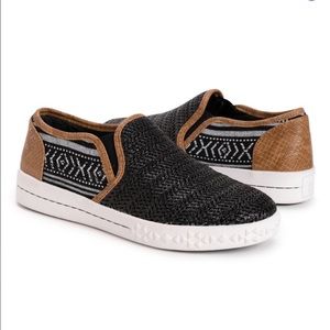 NEW IN BOX Muk Luk Sneakers